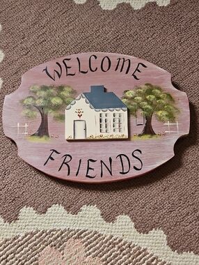 Pink 'Welcome Friends' Decorative Wall Plaque